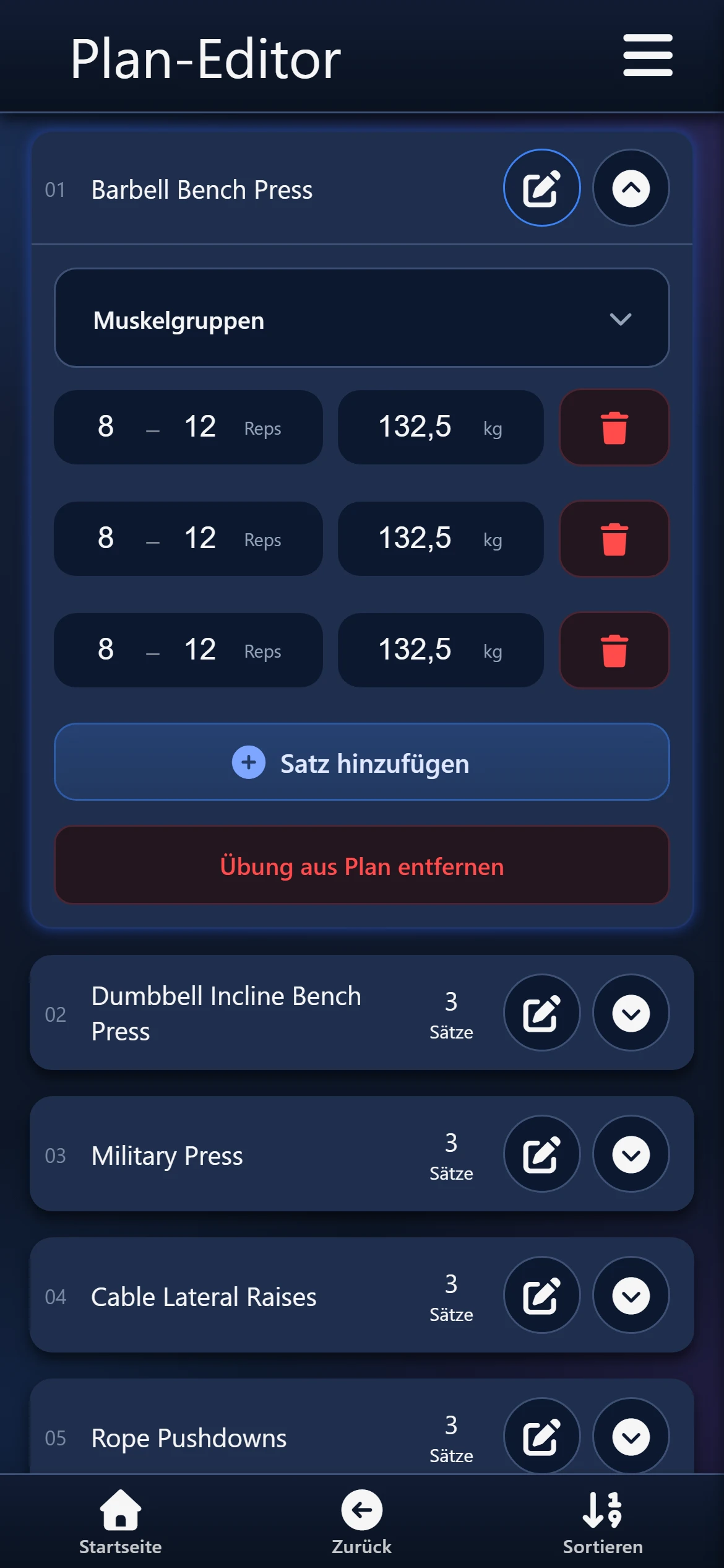 Plan Push: Barbell Bench Press in Bearbeitung, drei Sätze mit 8–12 Reps und 132,5 kg